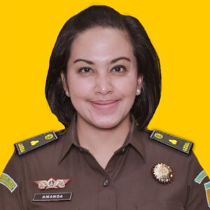 Amanda Adelina, S.H., M.H.